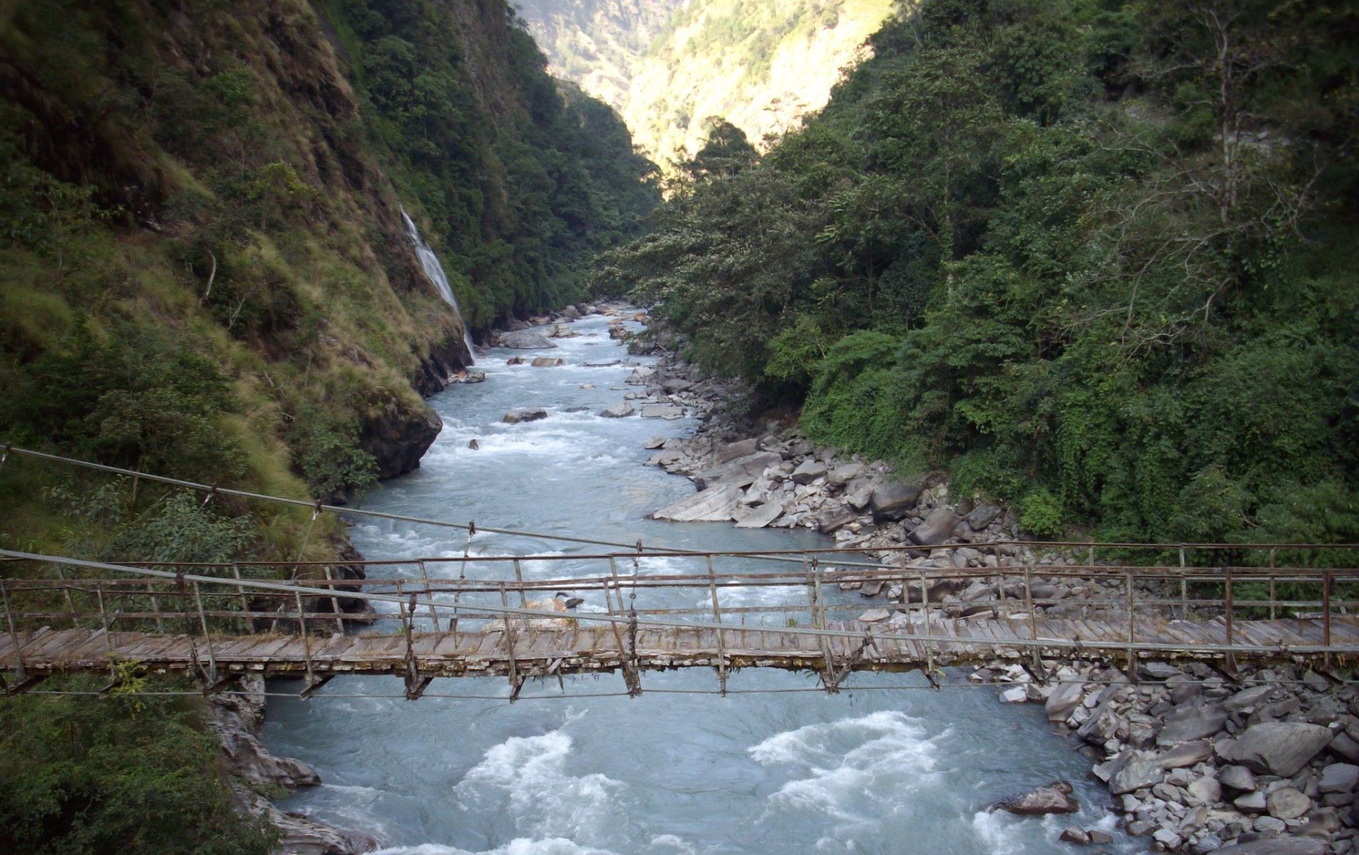 Bridge over Dudh Khosi