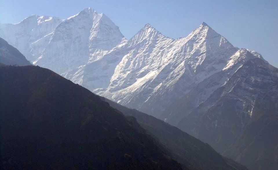 Kusum Kanguru above Dudh Kosi Valley