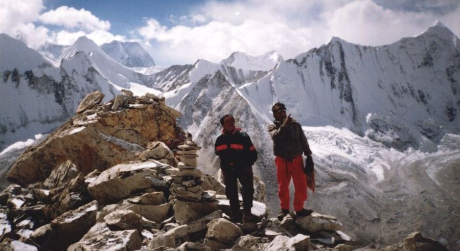 View to the West ( including Sherpani Peak and Sherpani Col ) from c6000 metres above Advance Base Camp for Mount Makalu