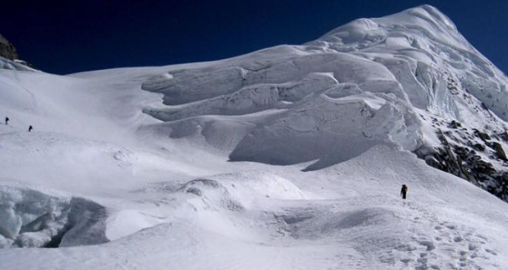 Parchamo on ascent to Trashi Labtse