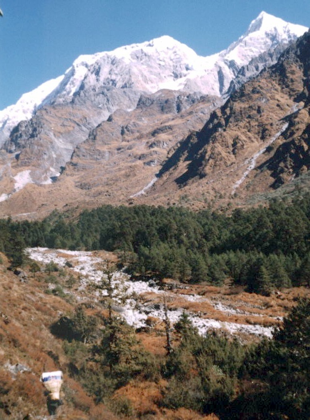 Numbur from Upper Likhu Valley