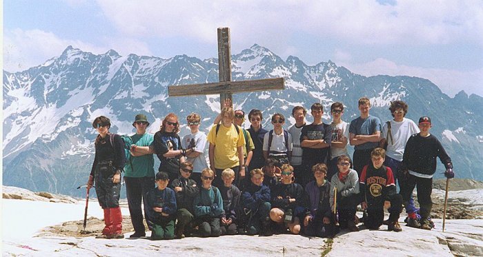 24th Glasgow ( Bearsden ) Scout Group at the summit of the Lotschen Pass