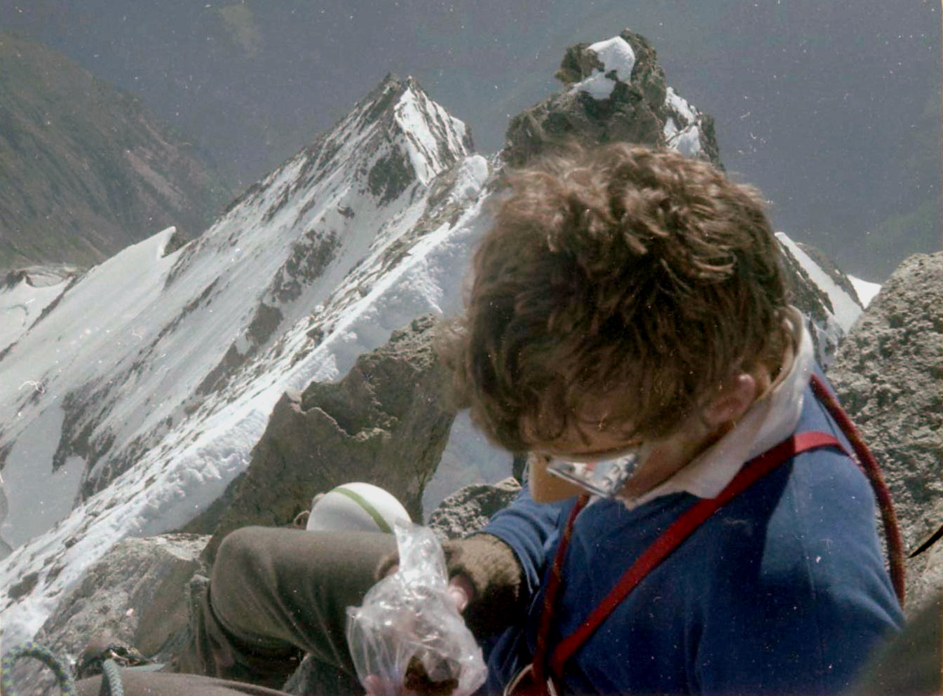 Ascent of the East Ridge ( normal route ) of the Weisshorn