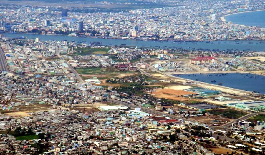 Aerial view of Danang and Han River