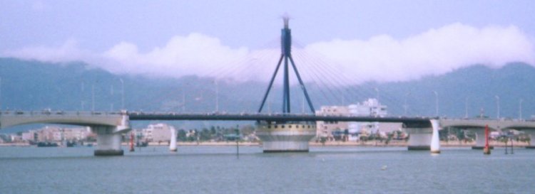 Bridge over Han River ( Thuan Phuoc Bridge ) in Danang