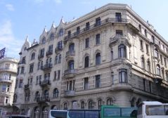 http://www.hotel7.com/budapest/apartments/en.html