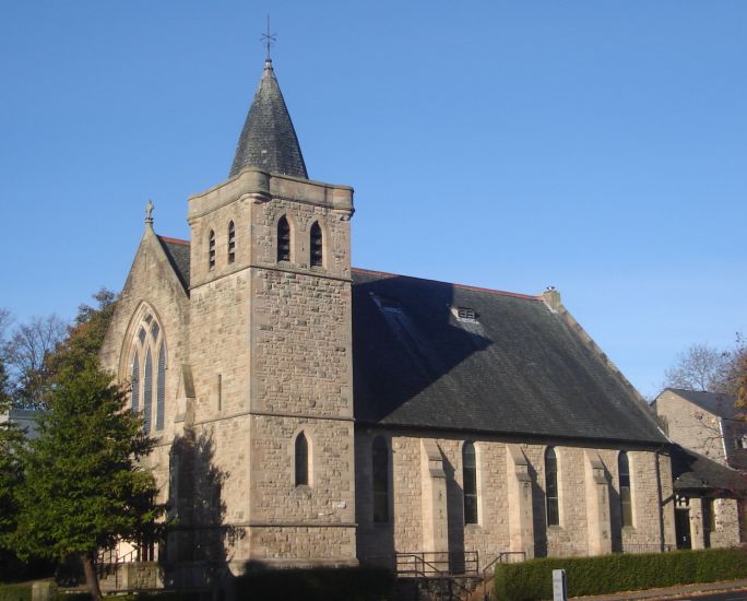 Church in Milngavie Town Centre