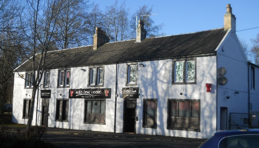 The Auld Boat Hoose Pub at Carmyle