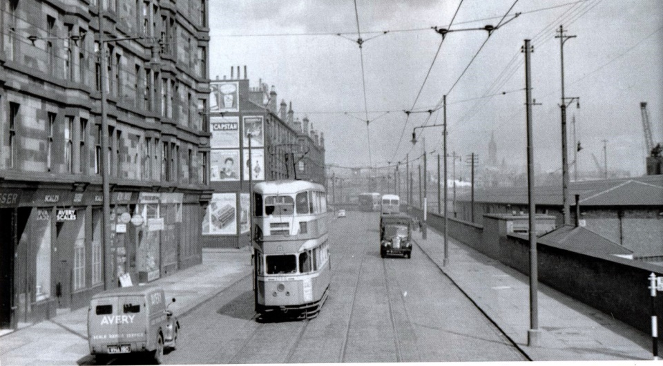 Tram car in Govan Road