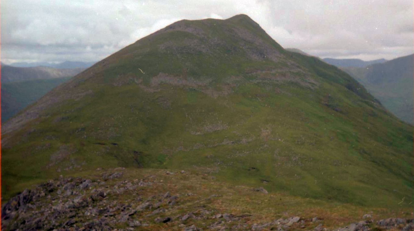 Beinn Fhionnlaidh above Loch Mullardoch