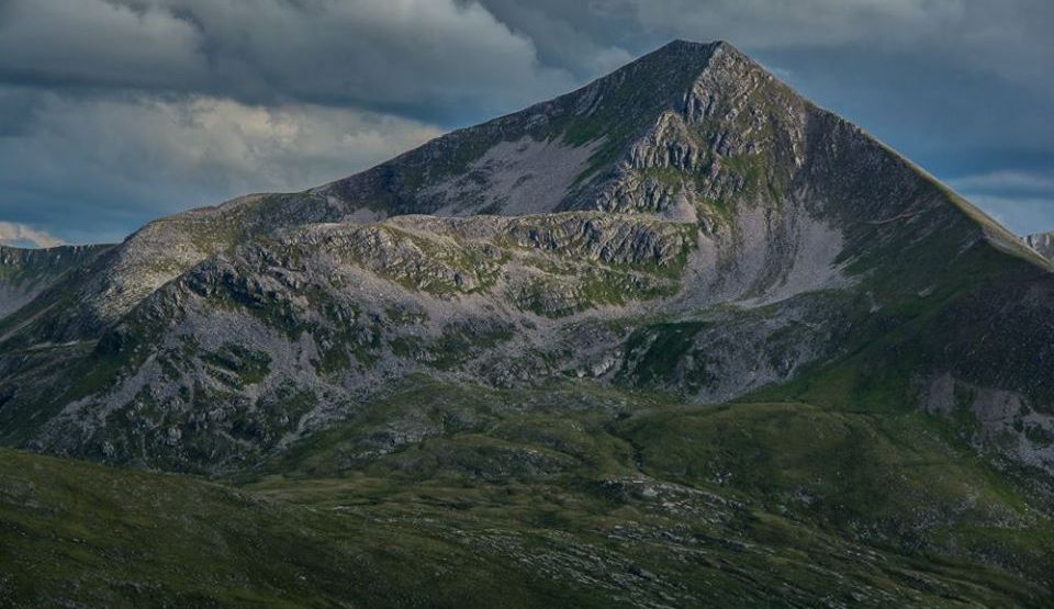 Binnein Mor ( 3707ft, 1130m ) in the Mamores