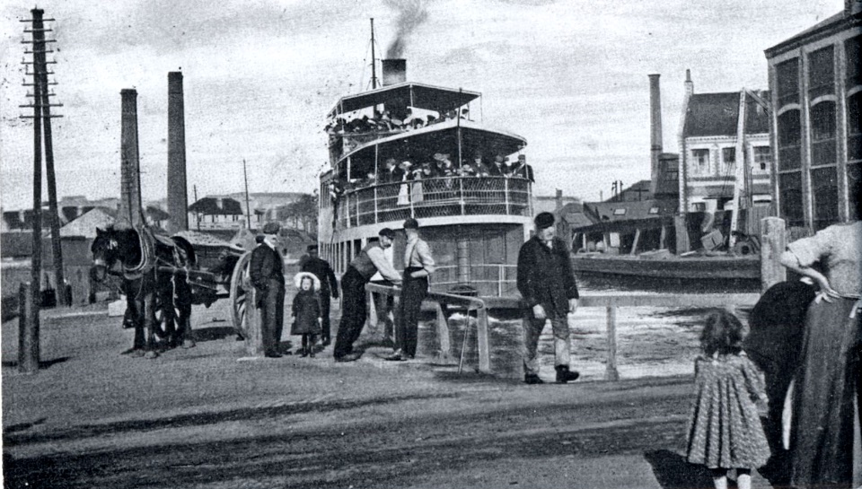 The "Gypsy Queen" on the Forth and Clyde Canal