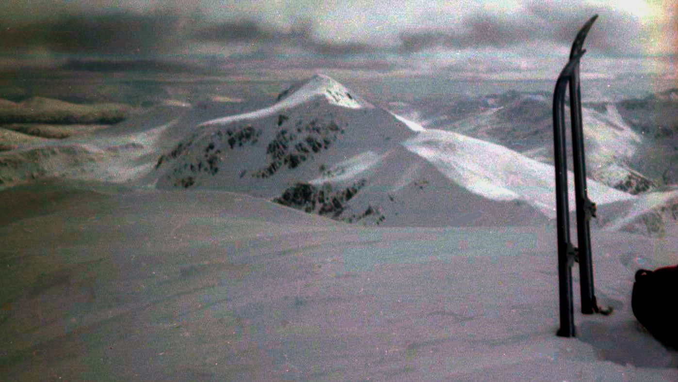 A'Chralaig from Ciste Dhubh