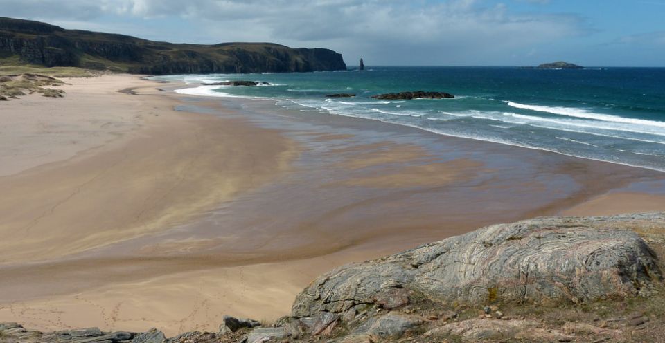 The beach at Sandwood Bay in Sutherland on the North West coast of Scotland