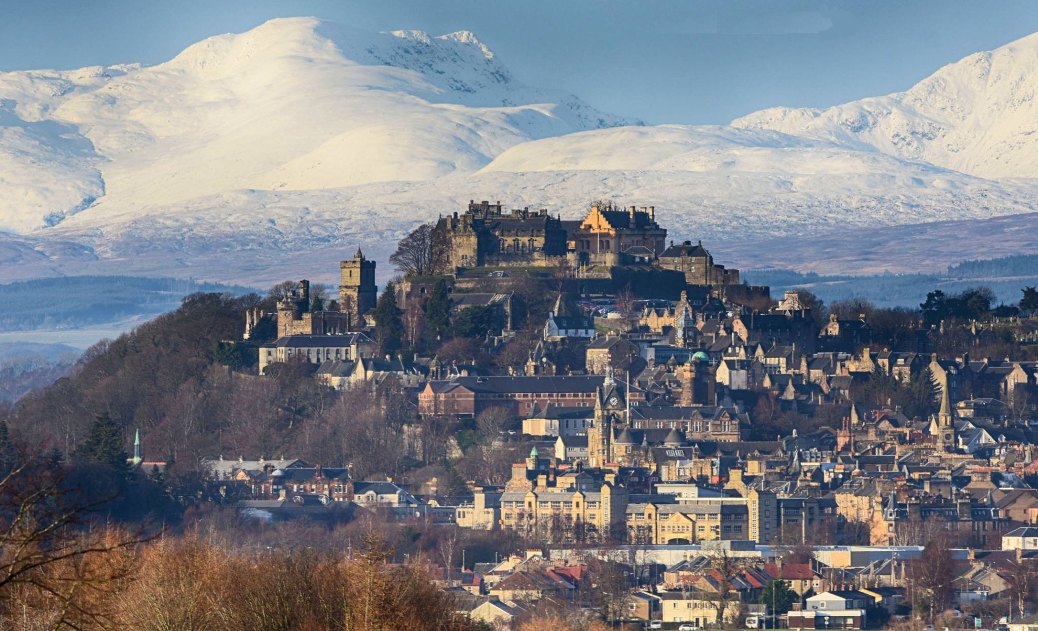 Stuc a Chroin beyond Stirling